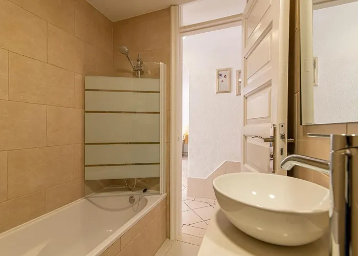 Apartament Beautiful Location Parque Santiago 1 *