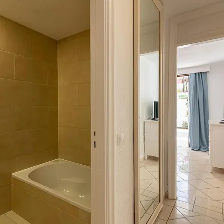 Beautiful Location Parque Santiago 1